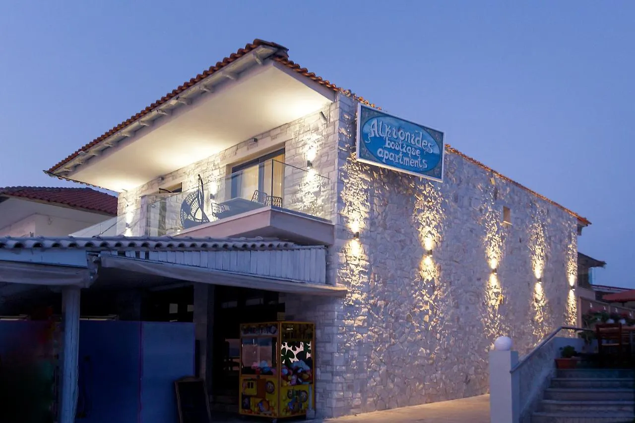 Alkionides Apartments Polychrono