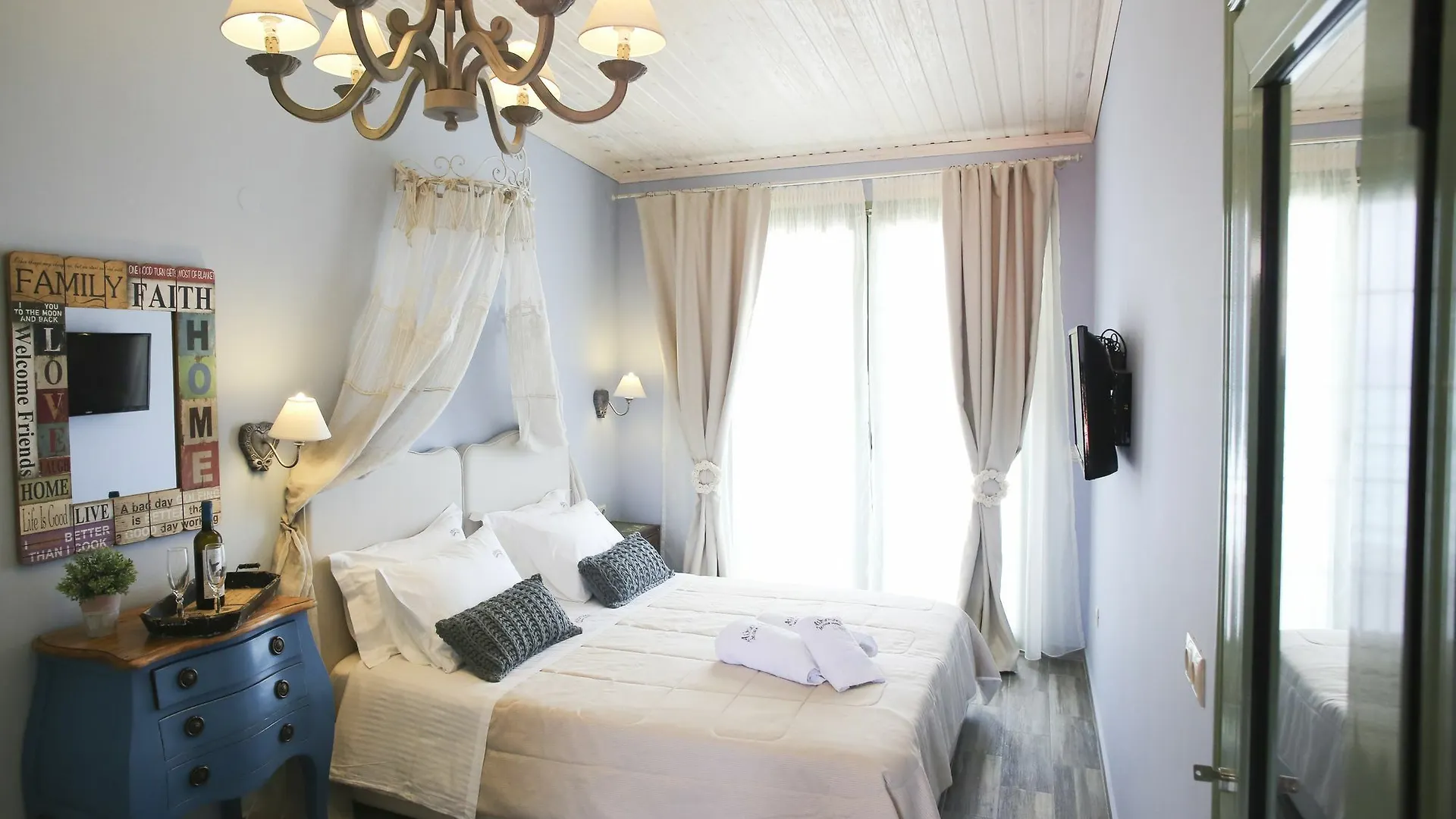 Alkionides Apartments Polychrono Greece
